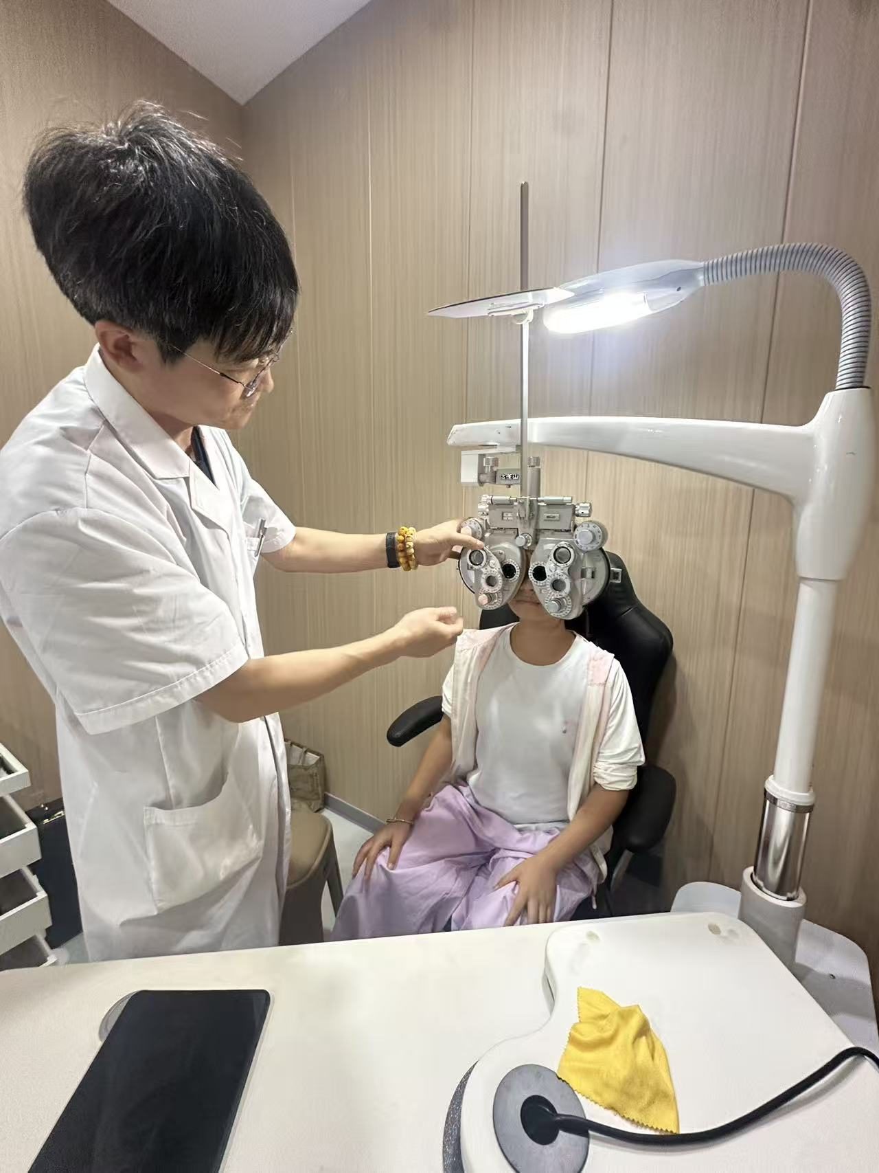 儿童验光工位实拍